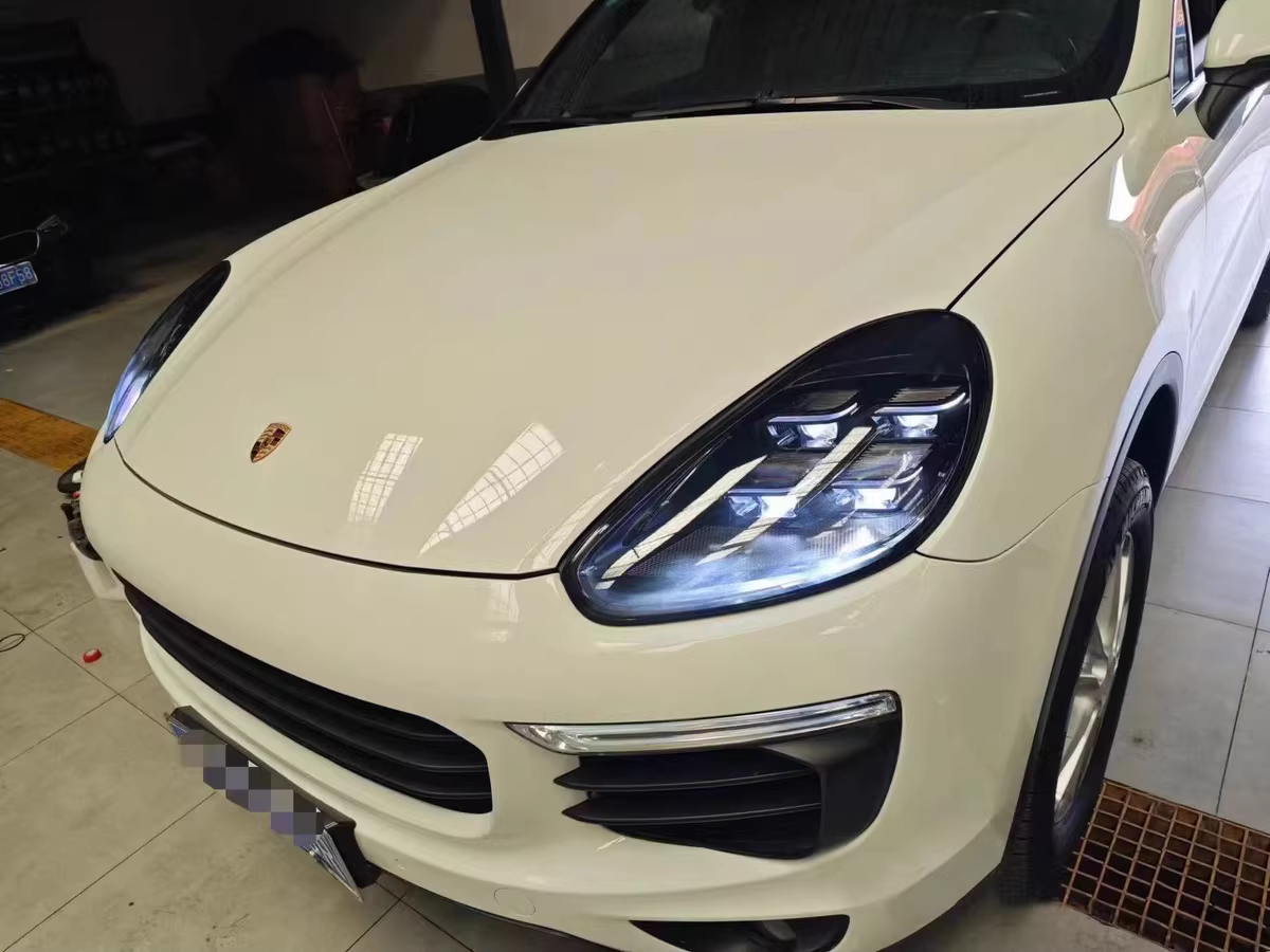 Porsche Cayenne 958.2 (2015-2018) HD Matrix Style LED Headlights (for Matrix LED Replacements)